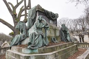 cemetery paris 14 sm.jpg